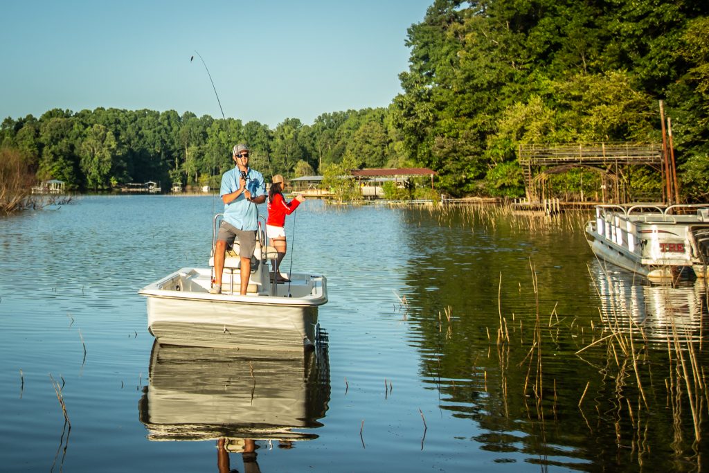 are carolina skiff self bailing