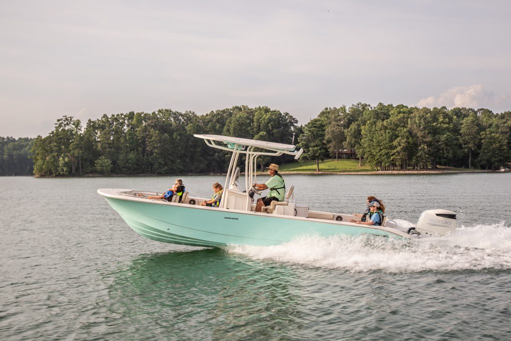 26 Ultra Elite, Sport Fishing ’s Fishin’ Roundtable: Carolina Skiff Boats